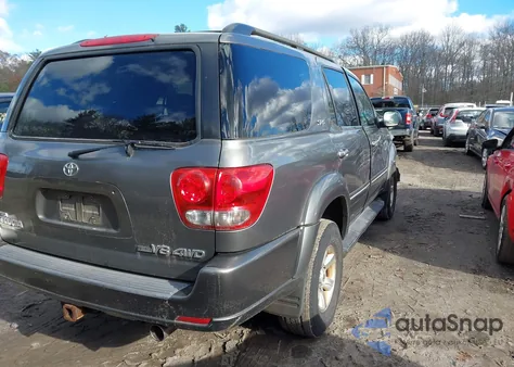 2005 Toyota Sequoia Sr5 V8 z USA, uszkodzony, nr VIN 5TDBT44A05S242379